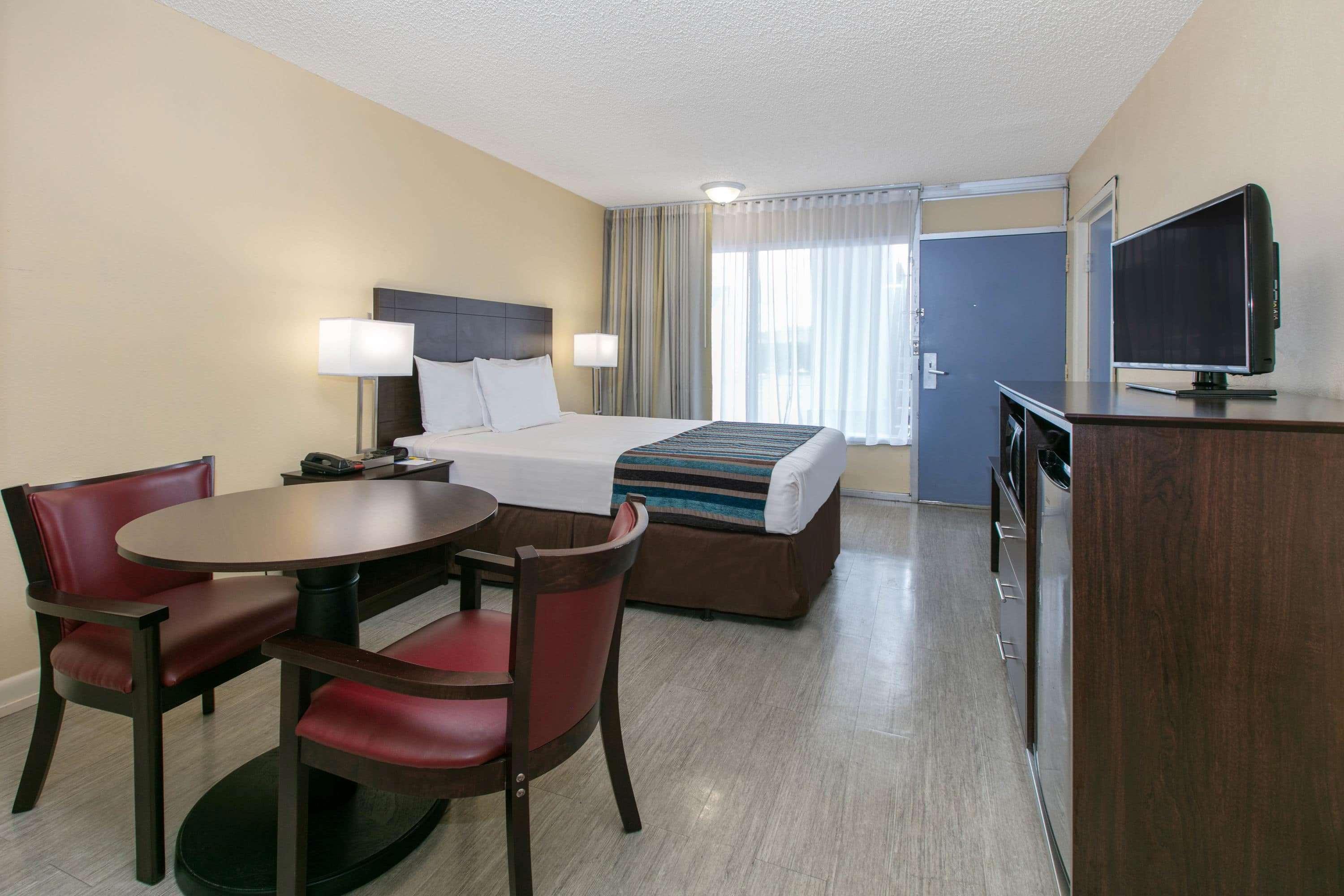 Days Inn By Wyndham נאטשז מראה חיצוני תמונה