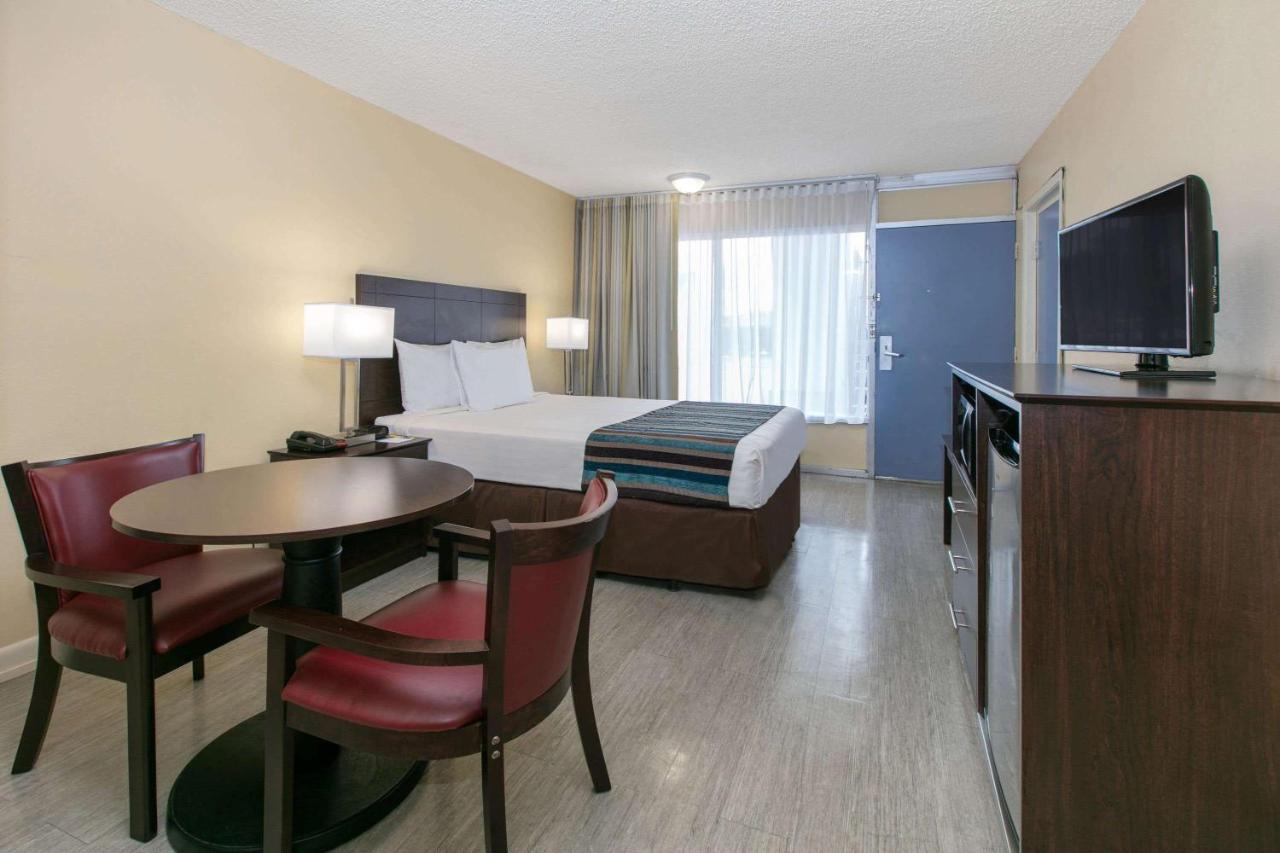 Days Inn By Wyndham נאטשז מראה חיצוני תמונה